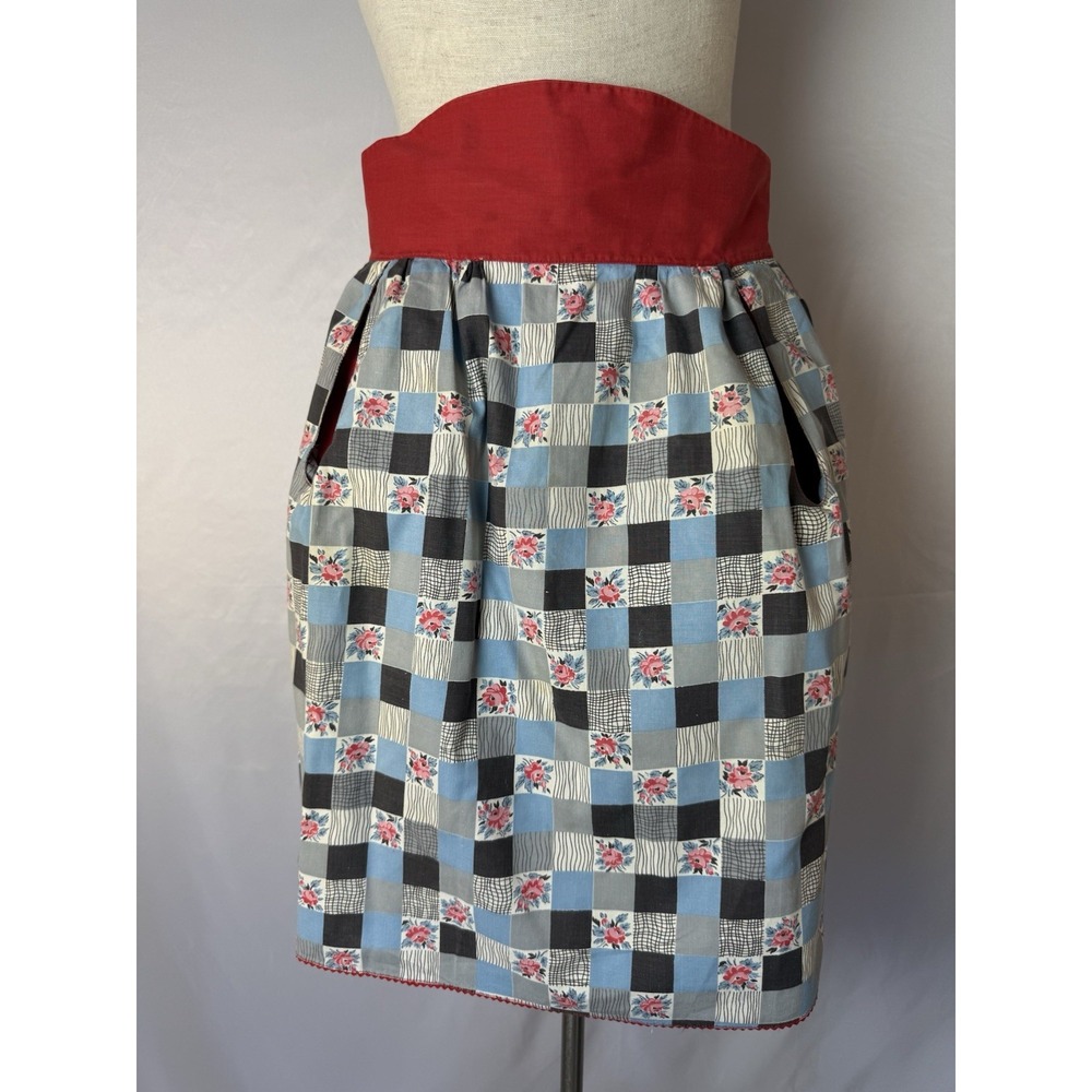 Vintage Hostess Retro Half Apron Pockets‎ Floral Roses Retro Patchwork Cottage